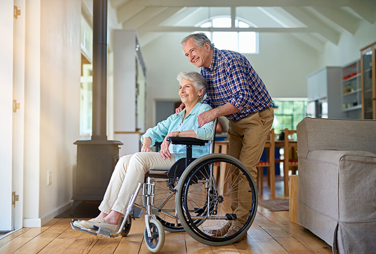 Senior im Rollstuhl